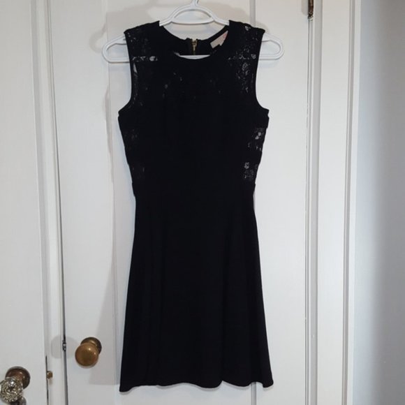 Gianni Bini Black Dress with Lace Detail - Picture 2 of 6